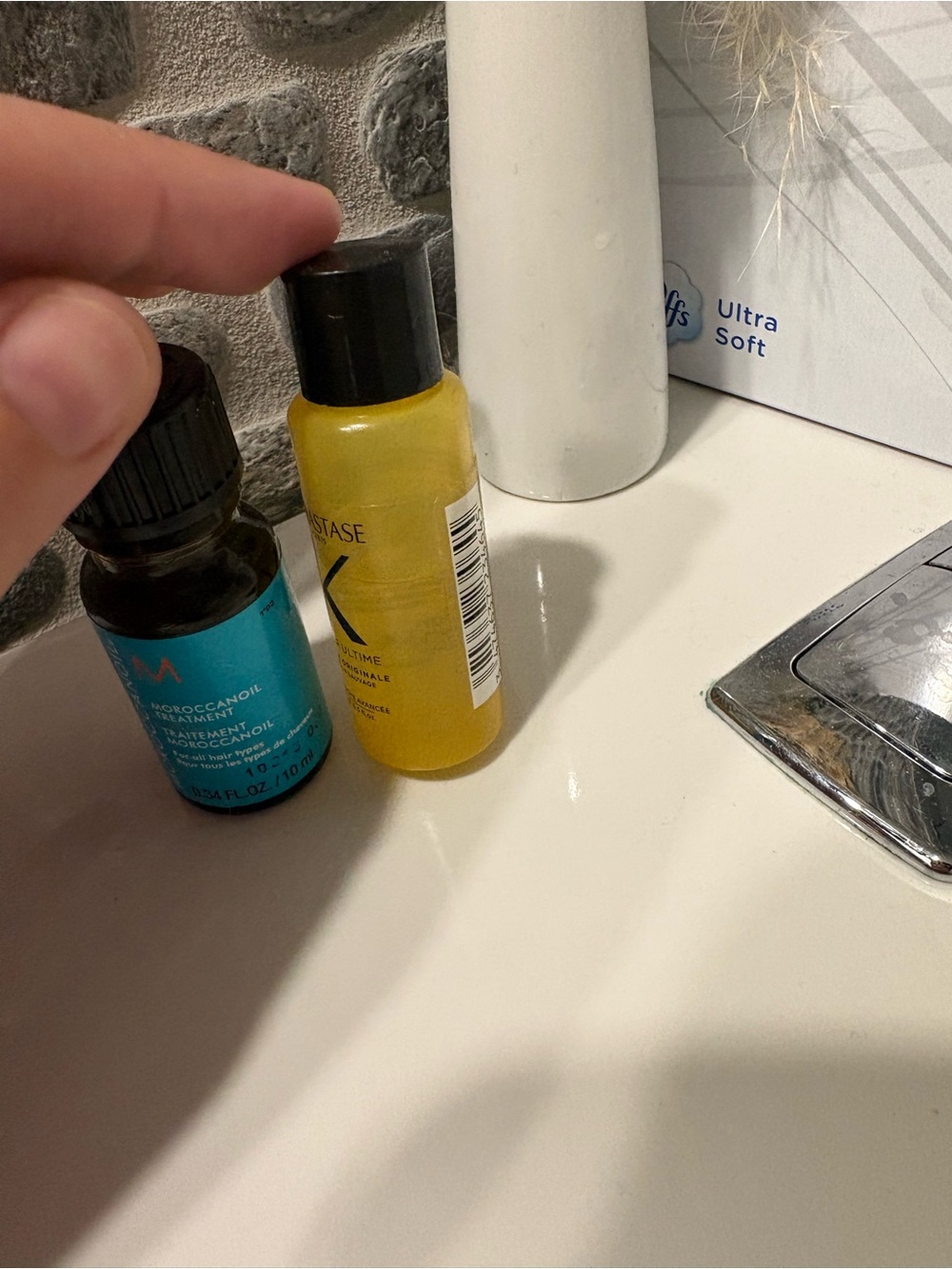 Elixir Ultime Hair Oil - Picture 3 of 5